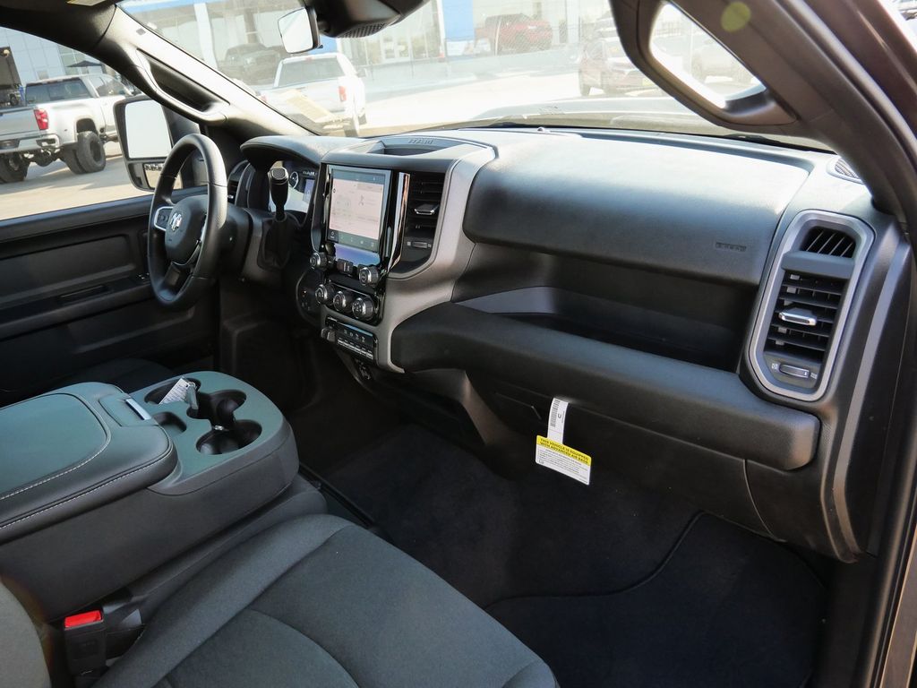 2026 RAM 2500 Tradesman/Black Express - Photo 17