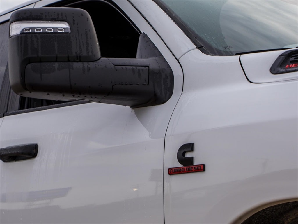 New 2025 Ram 2500 BIG HORN CREW CAB 4X4 6'4 BOX Pickup