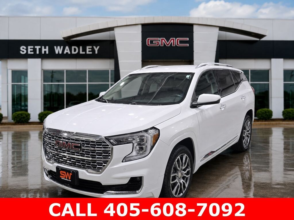 Used 2024 GMC Terrain Denali SUV