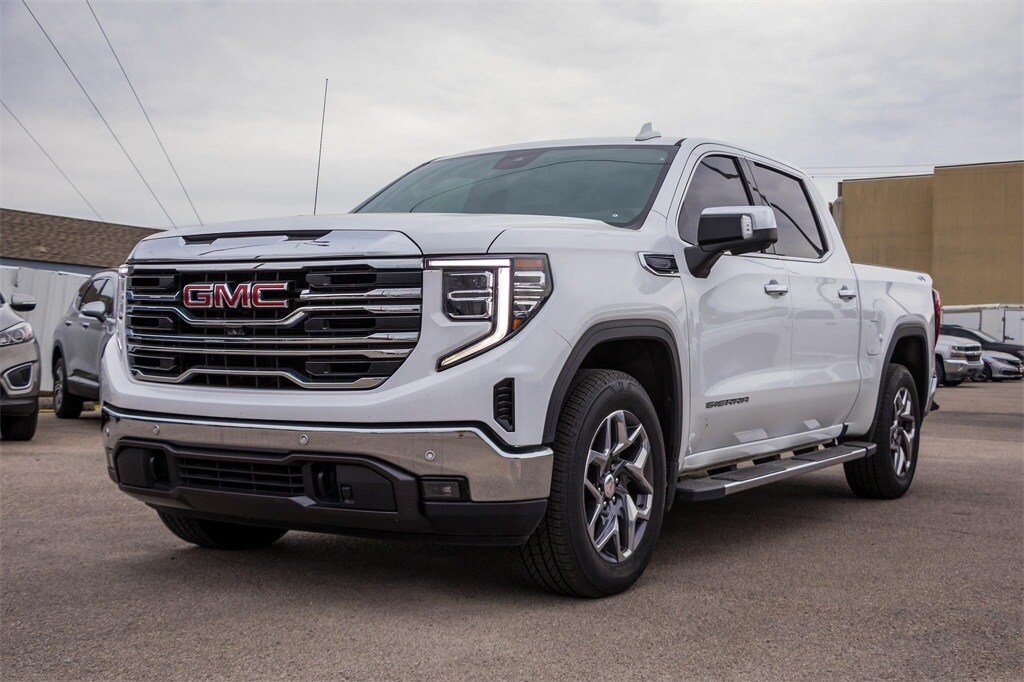 Used 2022 GMC Sierra 1500 SLT Truck Crew Cab