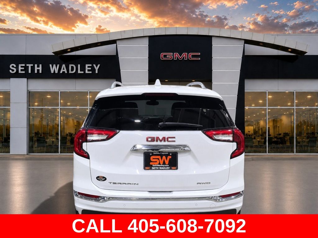 2024 GMC Terrain Denali - Photo 6