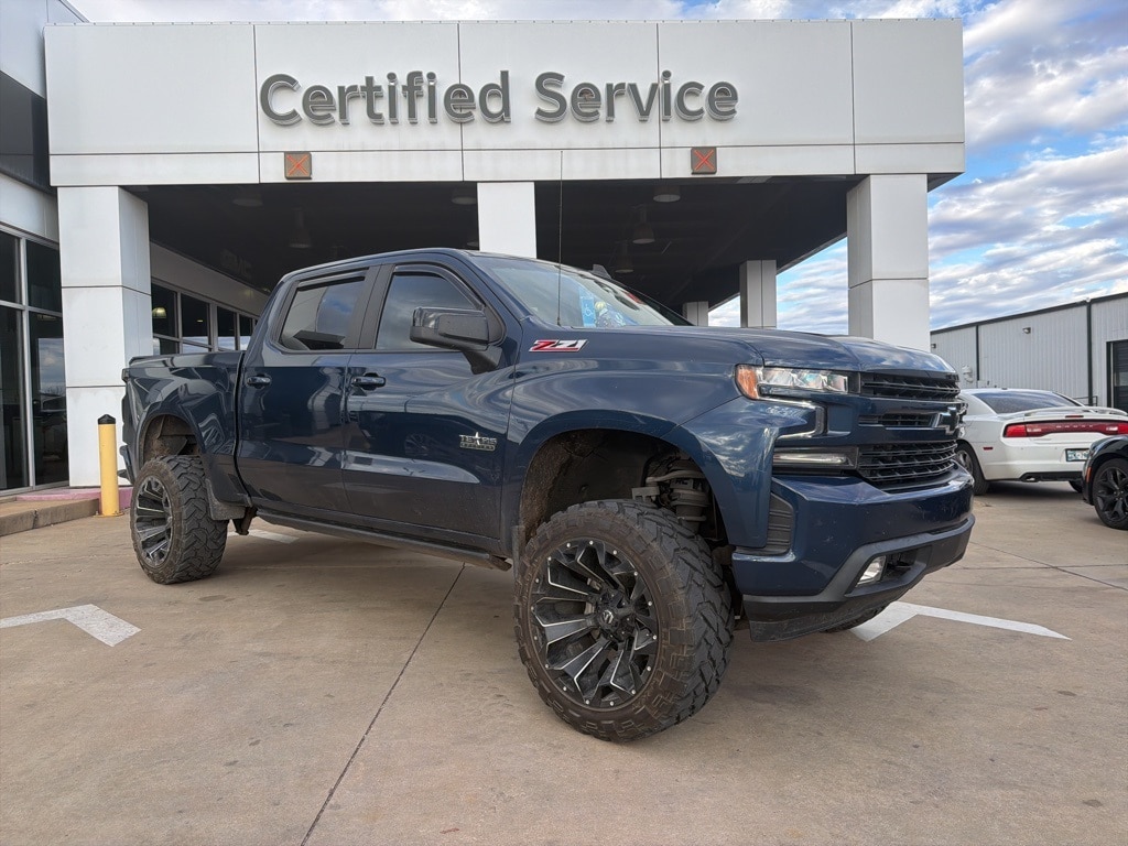 2021 Chevrolet Silverado RST's photo