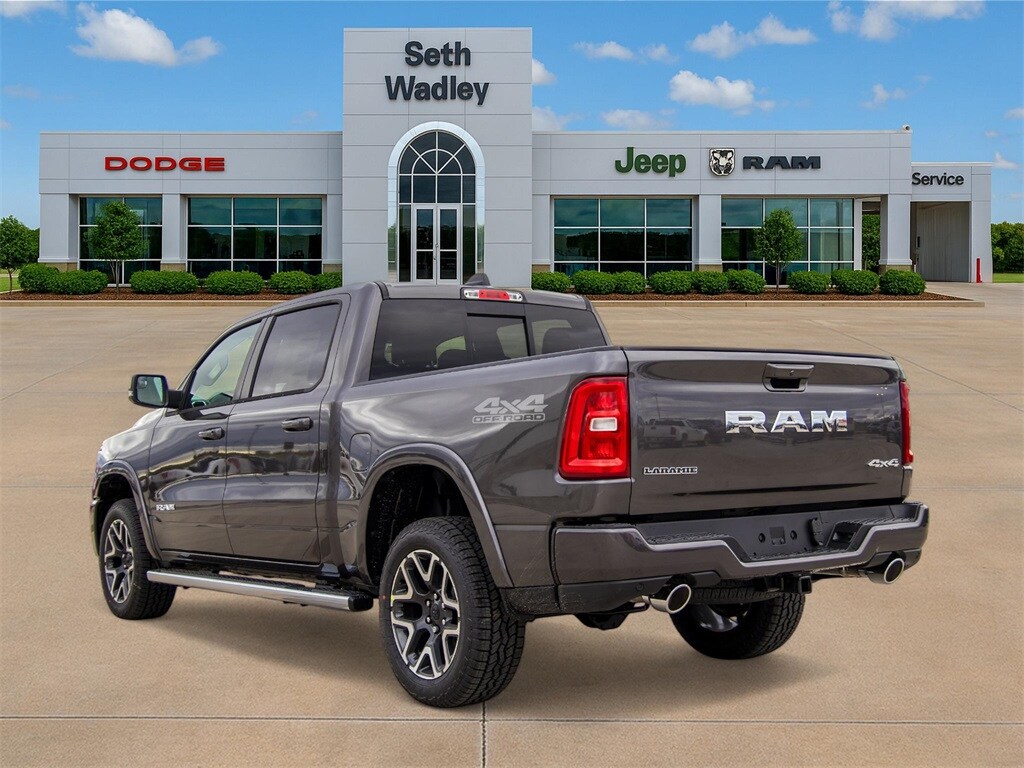 2026 Ram 1500 Laramie photo 4