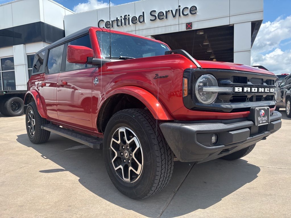 2023 Ford Bronco Outer Banks 4x4's photo