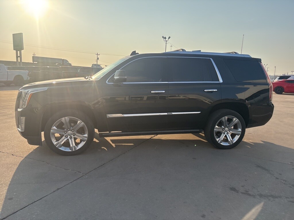 Used 2017 CADILLAC Escalade Platinum SUV