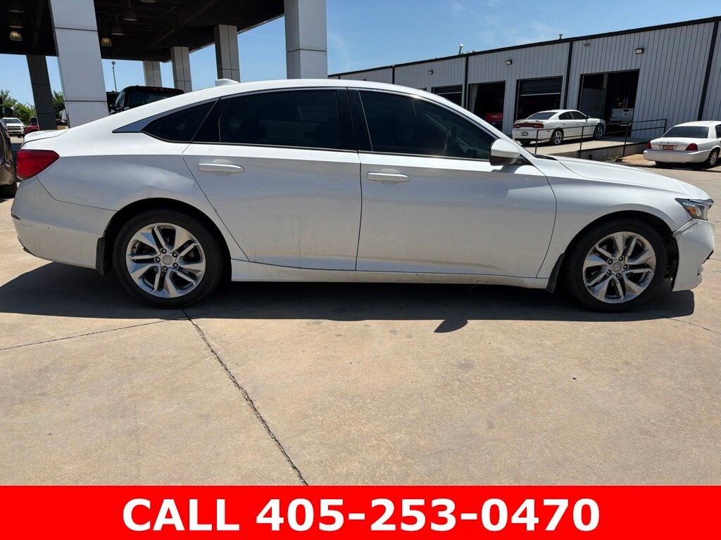 Used 2018 Honda Accord LX Sedan