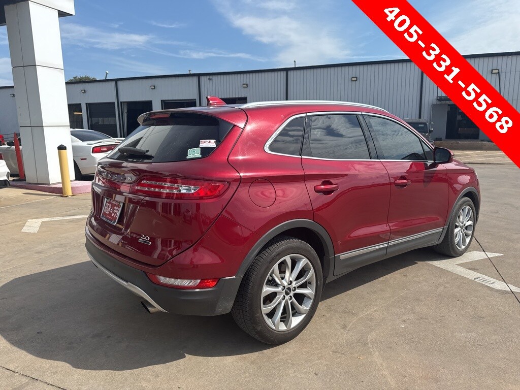 2015 Lincoln MKC Base photo 3