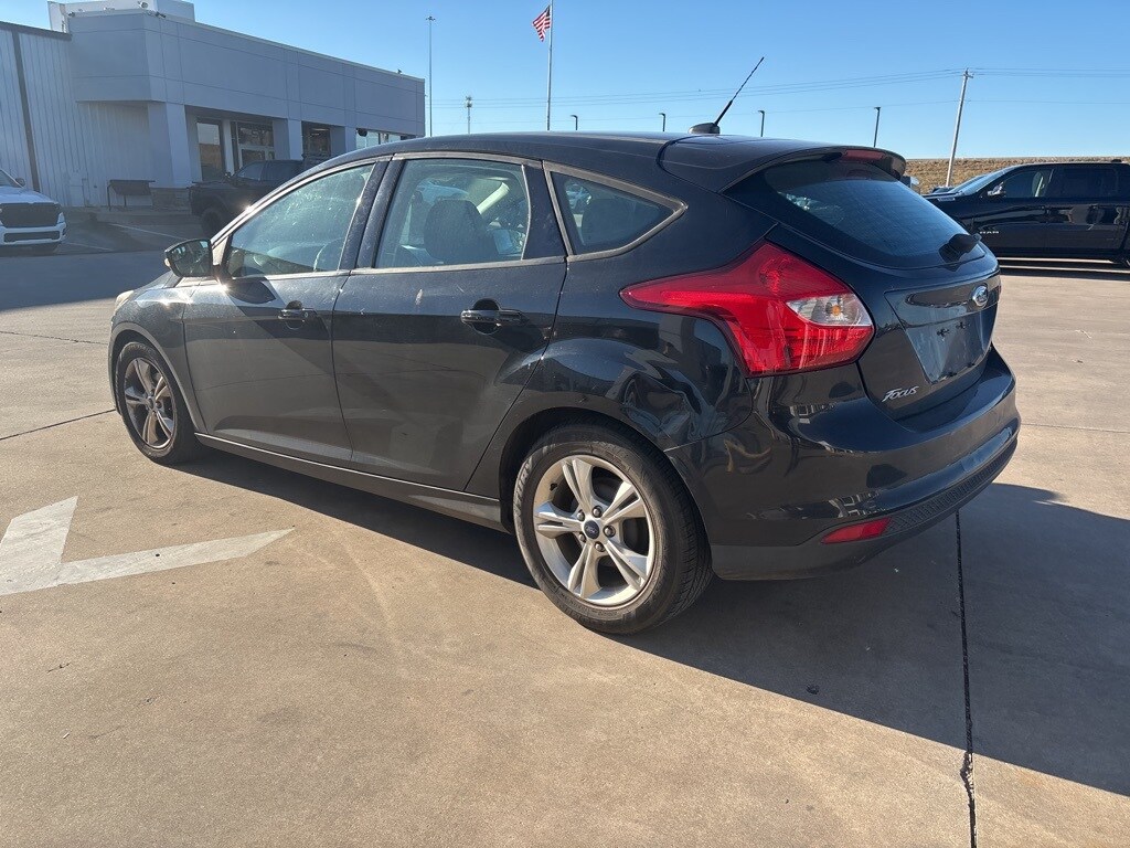 Used 2014 Ford Focus SE Hatchback
