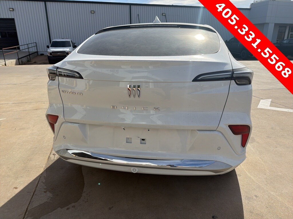 2025 Buick Envista Avenir photo 2