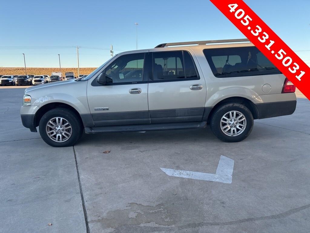 2007 Ford Expedition EL XLT photo 3