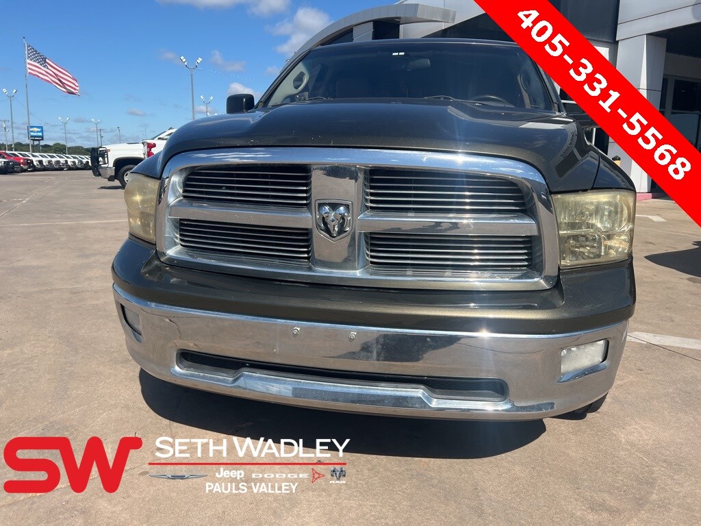 2012 Ram 1500 SLT photo 2