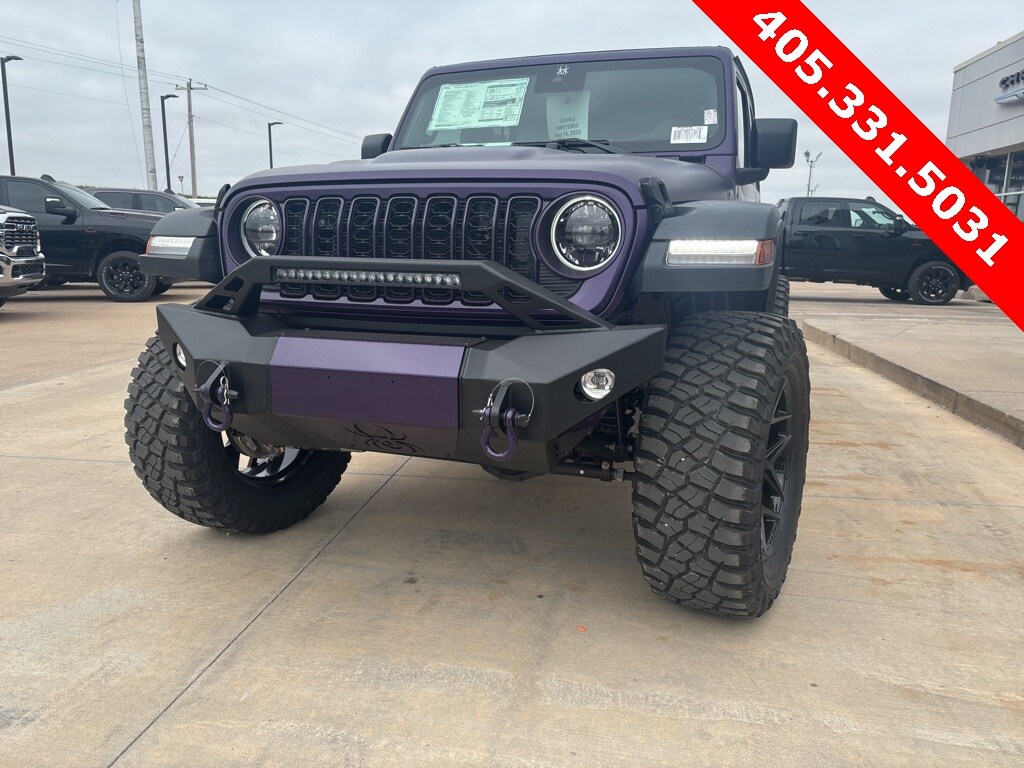 2025 Jeep Wrangler Willys photo 2