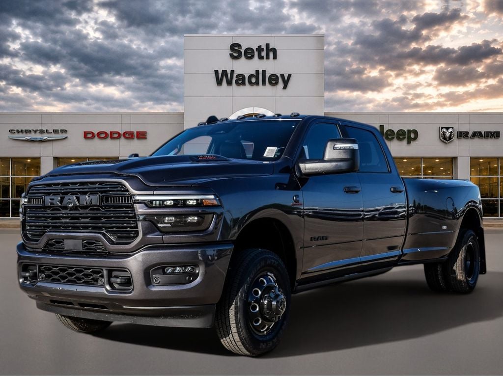 New 2026 Ram 3500 LARAMIE CREW CAB 4X4 8' BOX Pickup
