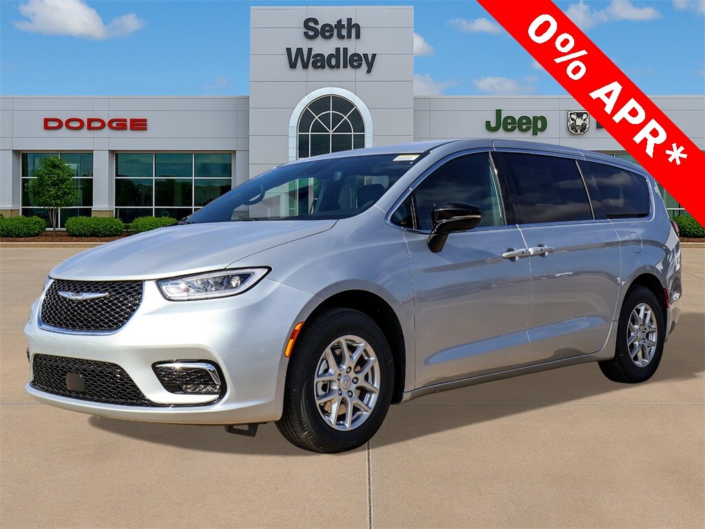 New 2026 Chrysler Pacifica SELECT Passenger Van