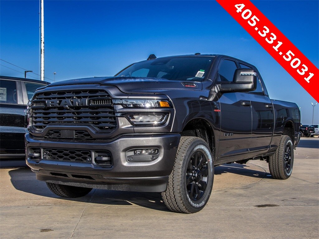 2025 Ram 2500 Big Horn photo 4