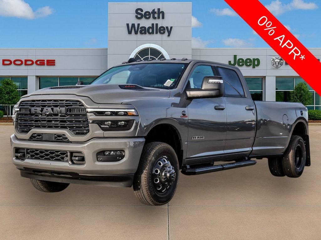 New 2026 Ram 3500 LARAMIE CREW CAB 4X4 8' BOX Pickup