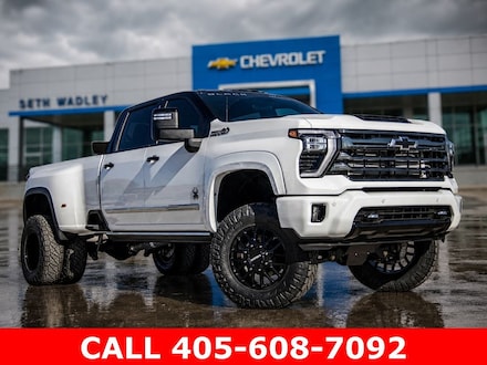 2025 Chevrolet Silverado 3500 HD High Country Truck Crew Cab