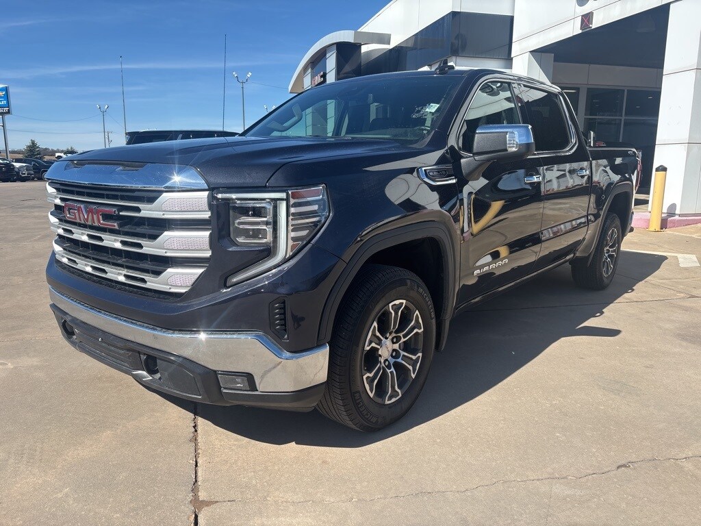 Used 2025 GMC Sierra 1500 SLT Truck Crew Cab