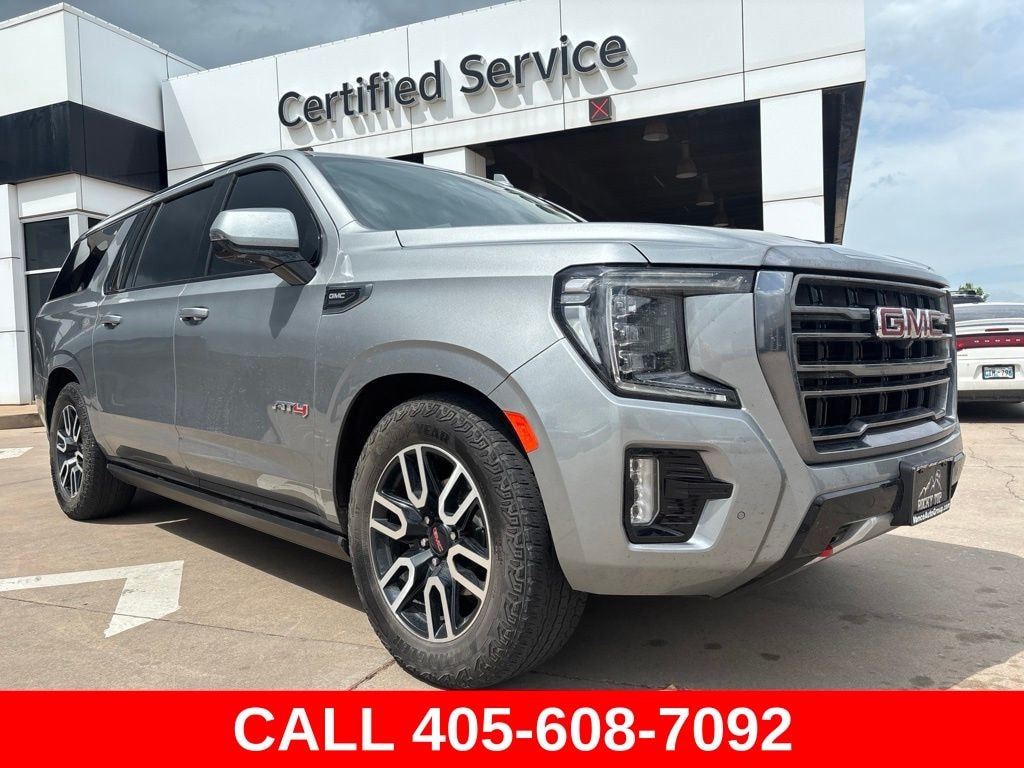 Used 2023 GMC Yukon XL AT4 SUV