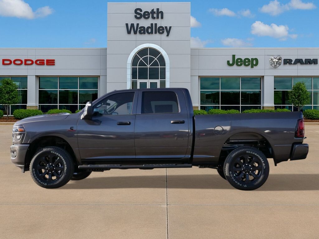 New 2026 Ram 2500 BLACK EXPRESS CREW CAB 4X4 6'4 BOX Pickup