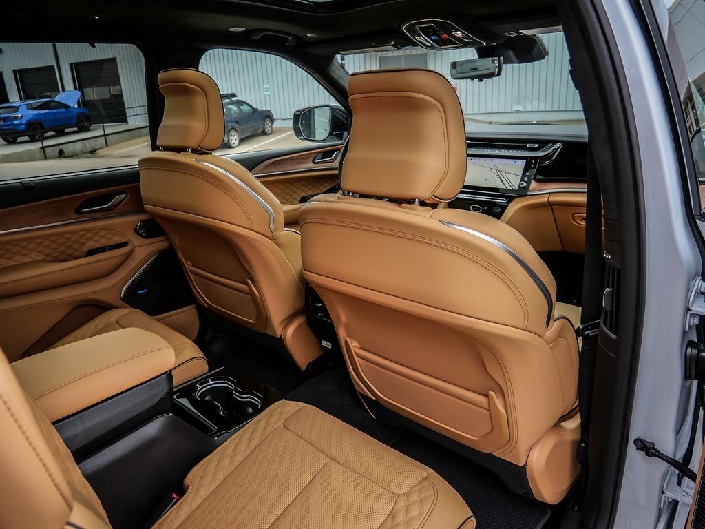 2026 Jeep Grand Cherokee L Summit - Photo 28
