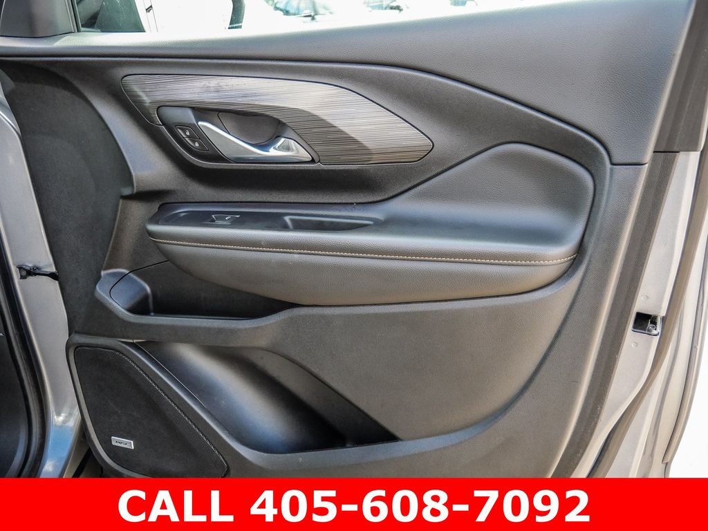 2021 GMC Terrain SLT - Photo 18