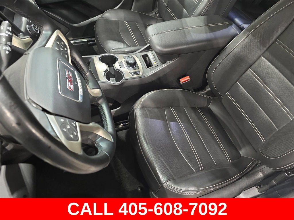 2024 GMC Terrain Denali - Photo 15