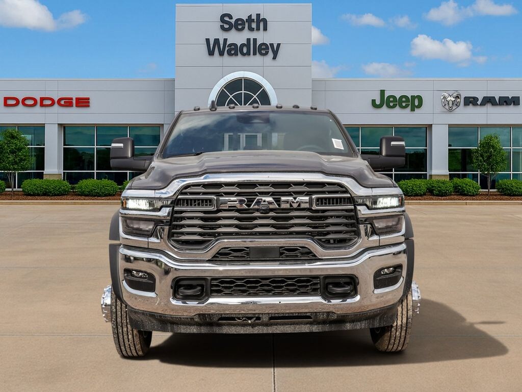 New 2026 Ram 5500 Chassis Cab BIG HORN CREW 4X4 84' CA Pickup