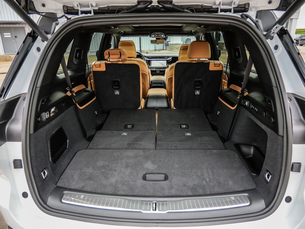 2026 Jeep Grand Cherokee L Summit - Photo 13