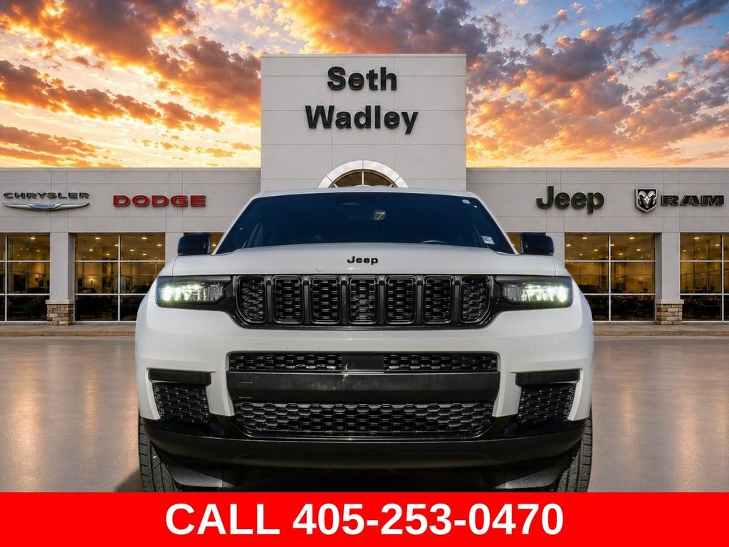 Used 2021 Jeep Grand Cherokee L Laredo SUV