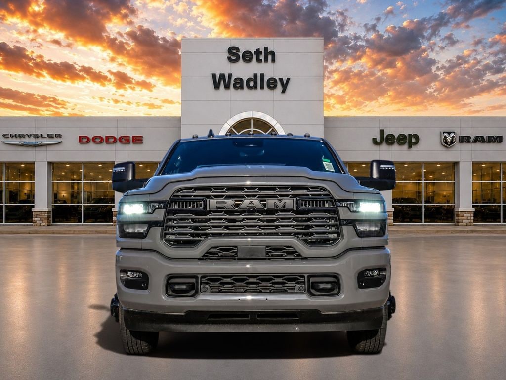 New 2026 Ram 3500 BIG HORN CREW CAB 4X4 8' BOX Pickup