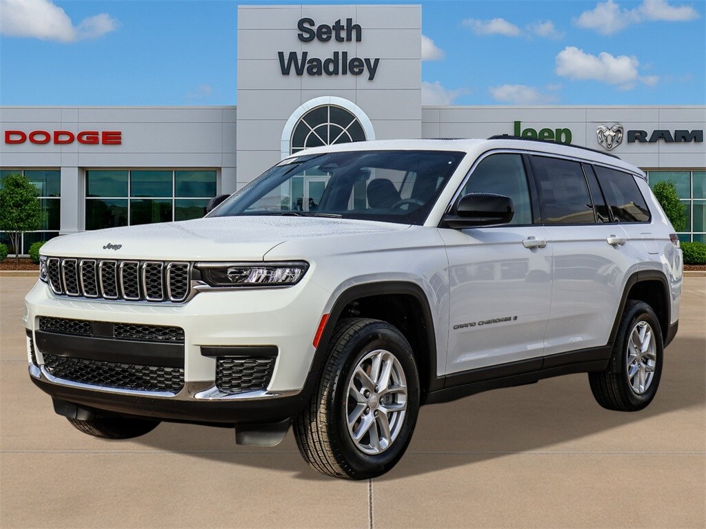 New 2025 Jeep Grand Cherokee L LAREDO X 4X4 Sport Utility
