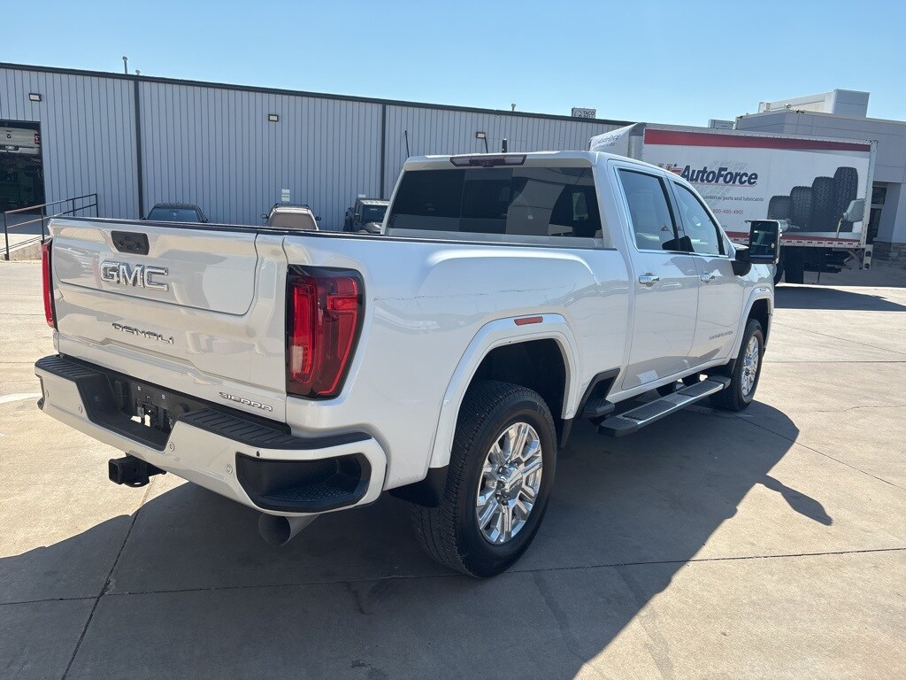 2021 Gmc Sierra 2500 HD Denali photo 2