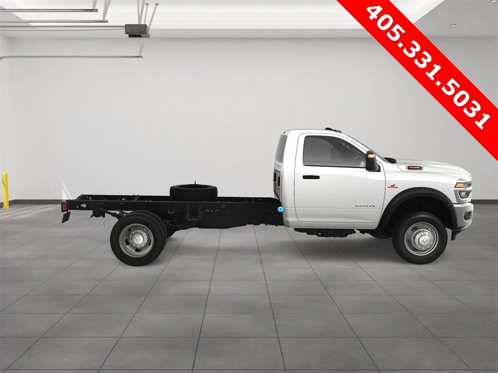 2025 Ram 4500 photo 3