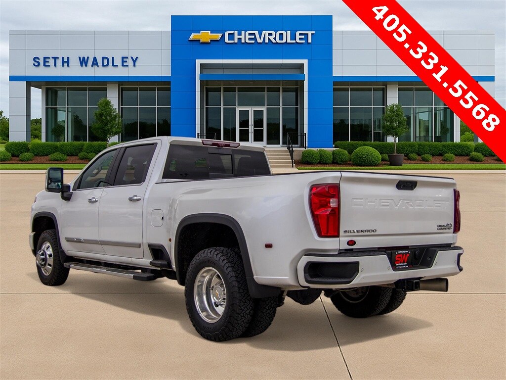 Used 2024 Chevrolet Silverado 3500 HD High Country Truck Crew Cab