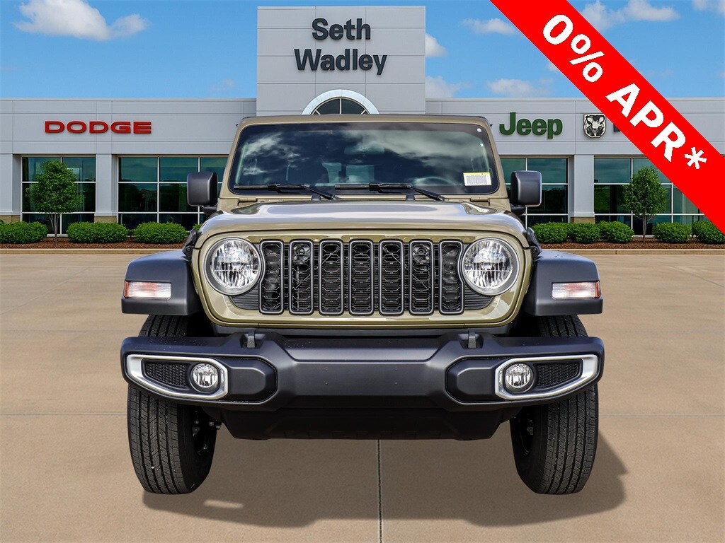 New 2026 Jeep Gladiator SPORT 4X4 Pickup