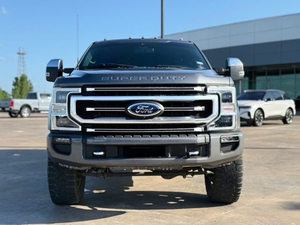 Used 2022 Ford F-250SD Platinum Truck
