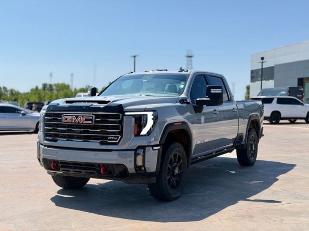 Used 2025 GMC Sierra 2500HD AT4 Truck