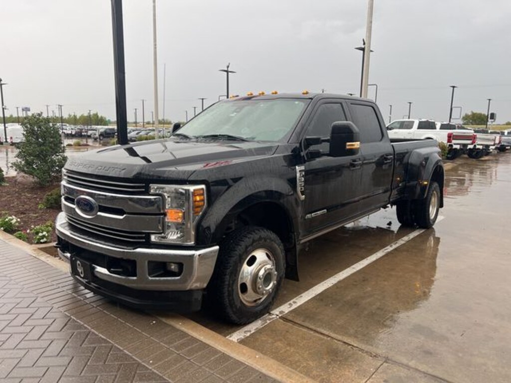 Used 2018 Ford F-350SD Lariat Truck