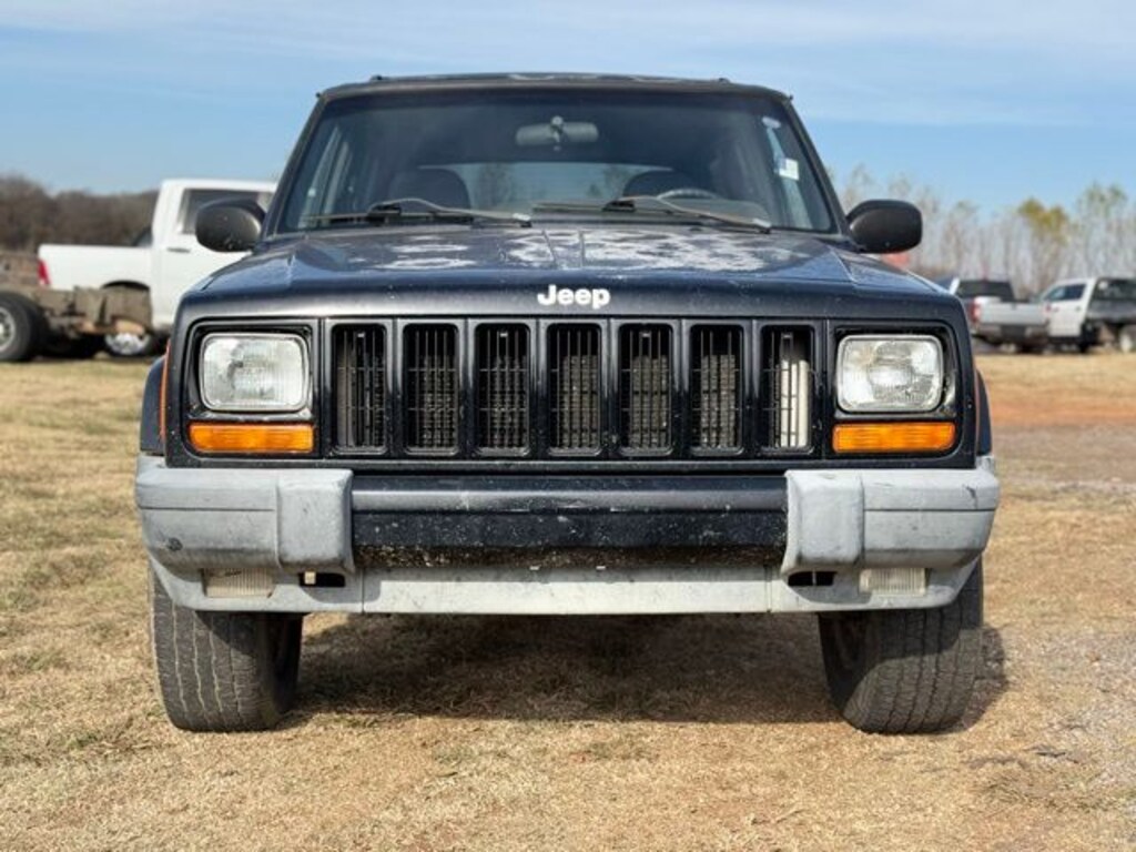 Used 2001 Jeep Cherokee Sport SUV