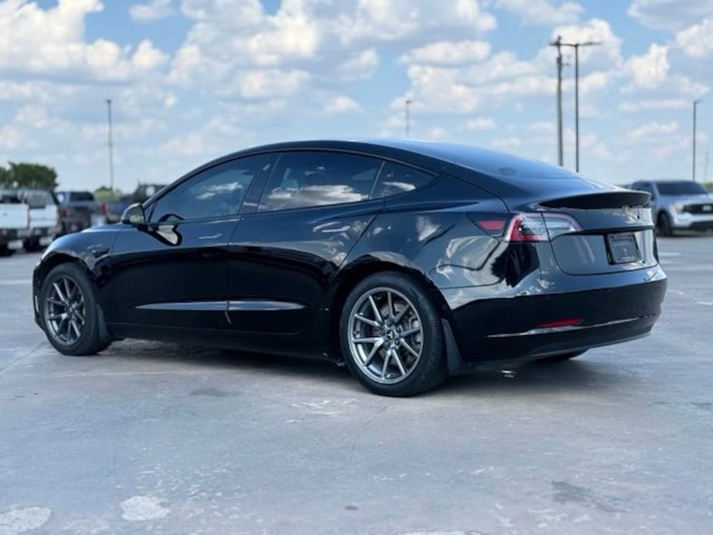 Used 2021 Tesla Model 3 Standard Range Plus Sedan