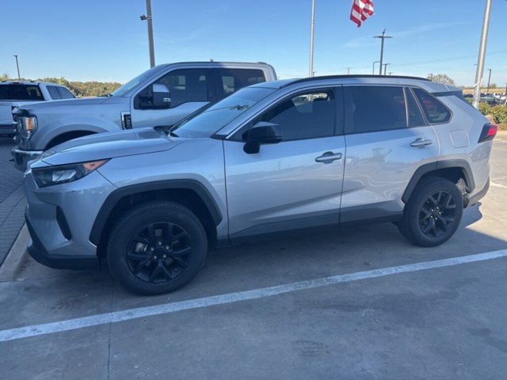 Used 2021 Toyota RAV4 LE SUV