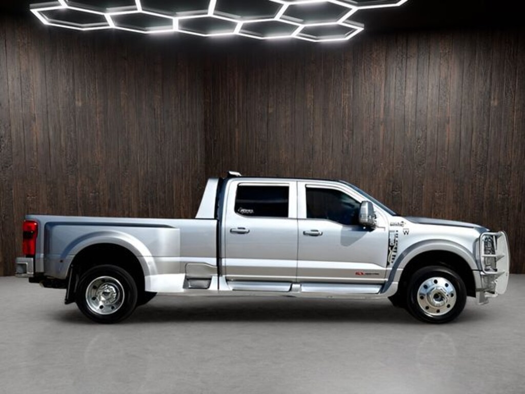 Used 2023 Ford F-450SD Limited Truck