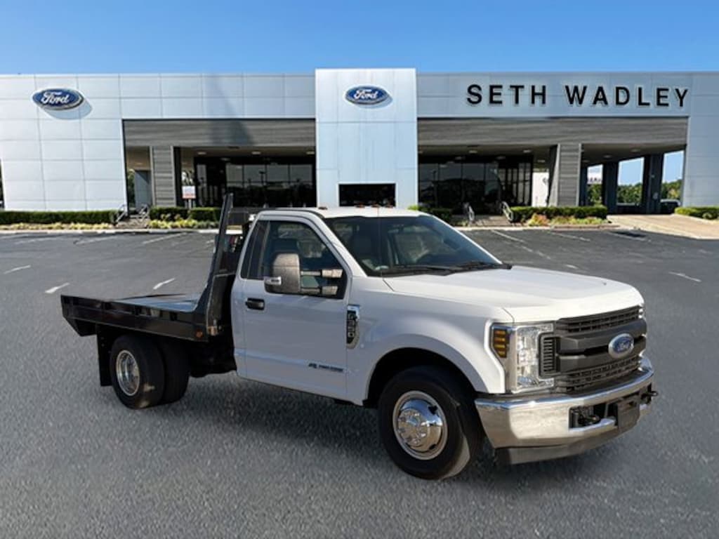 Used 2019 Ford F-350SD XLT Chassis