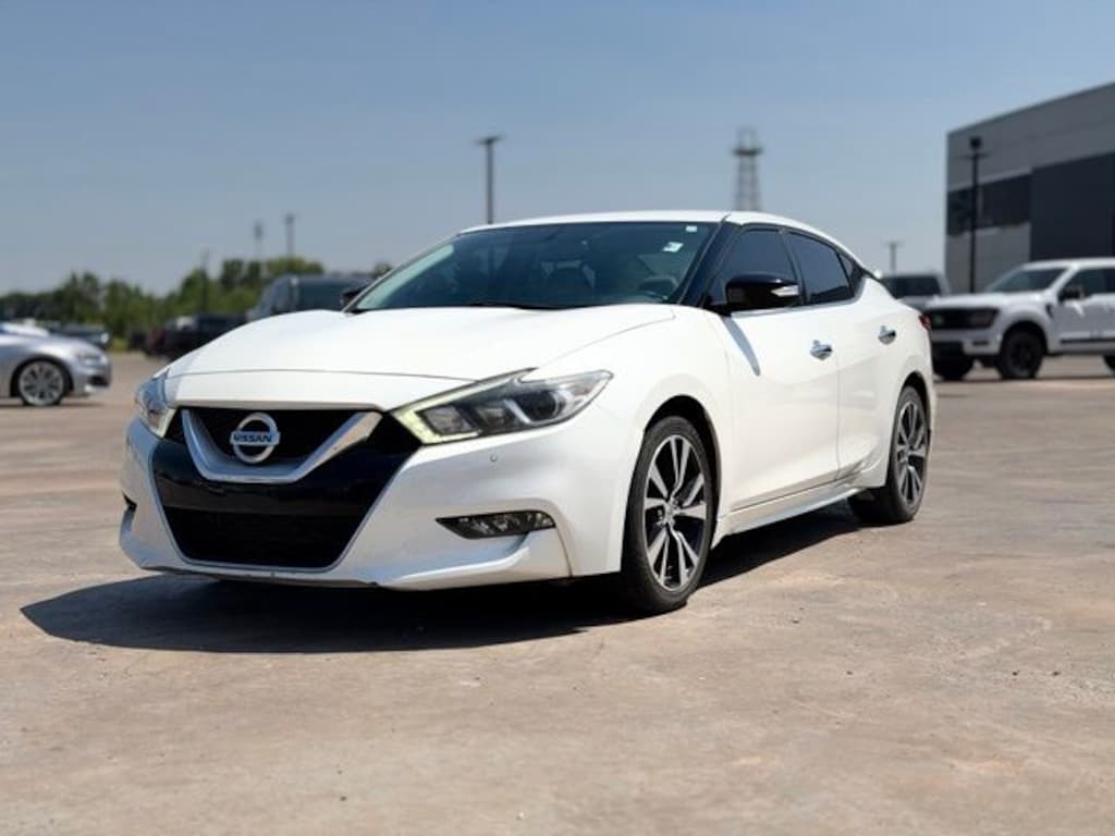 Used 2017 Nissan Maxima 3.5 SV Sedan