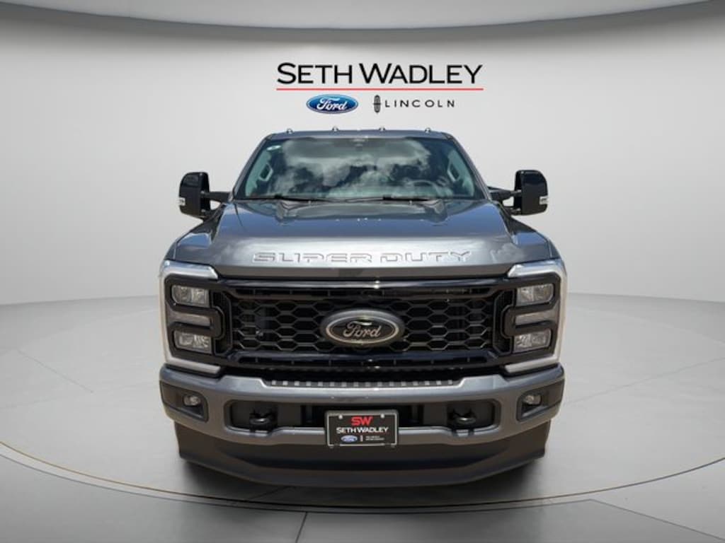 New 2026 Ford F-350SD Lariat Truck