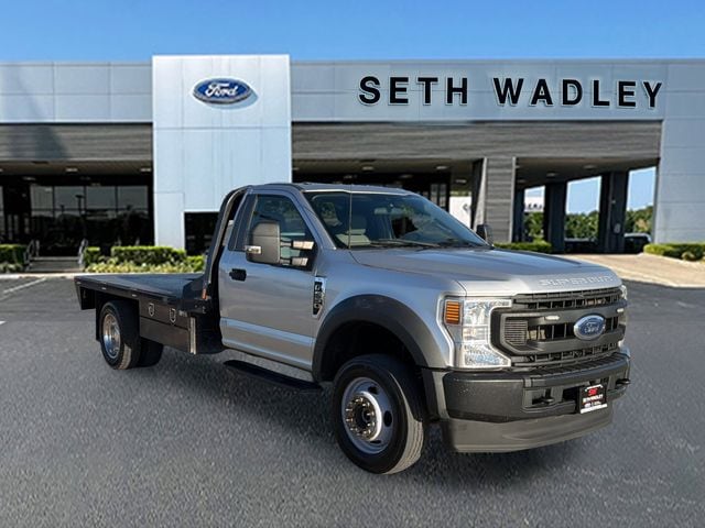 2022 Ford F-550 Super Duty Chassis Cab XL's photo
