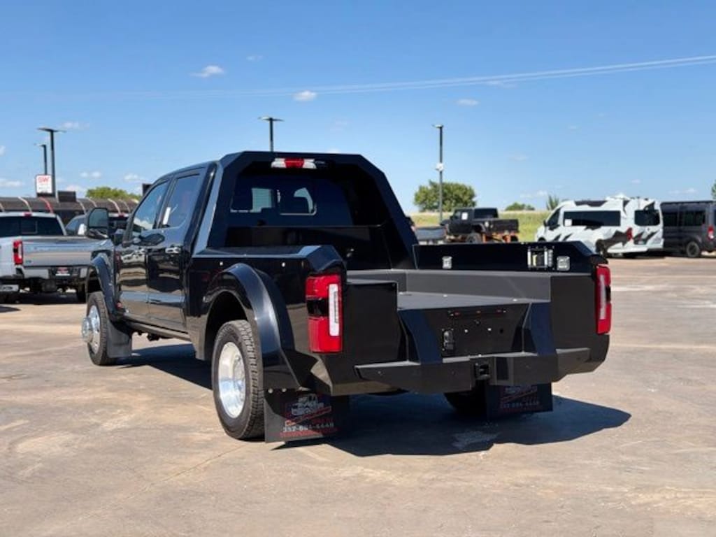 New 2024 Ford F-450SD Platinum Truck