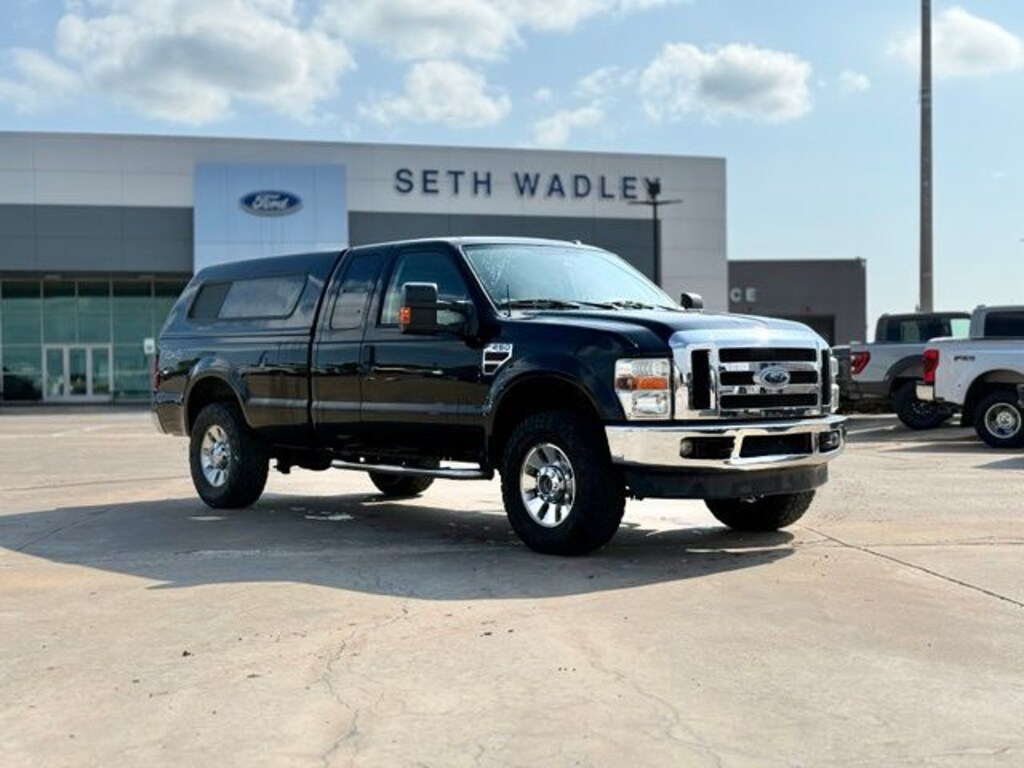 Used 2010 Ford F-250SD Lariat Truck