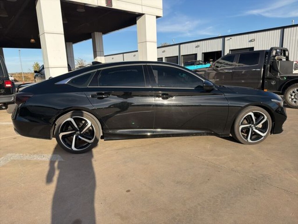 Used 2018 Honda Accord Sport 2.0T Sedan